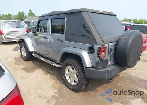 2015 Jeep Wrangler Unlimited Sport из США, поврежденный, VIN 1C4BJWDG0FL703220